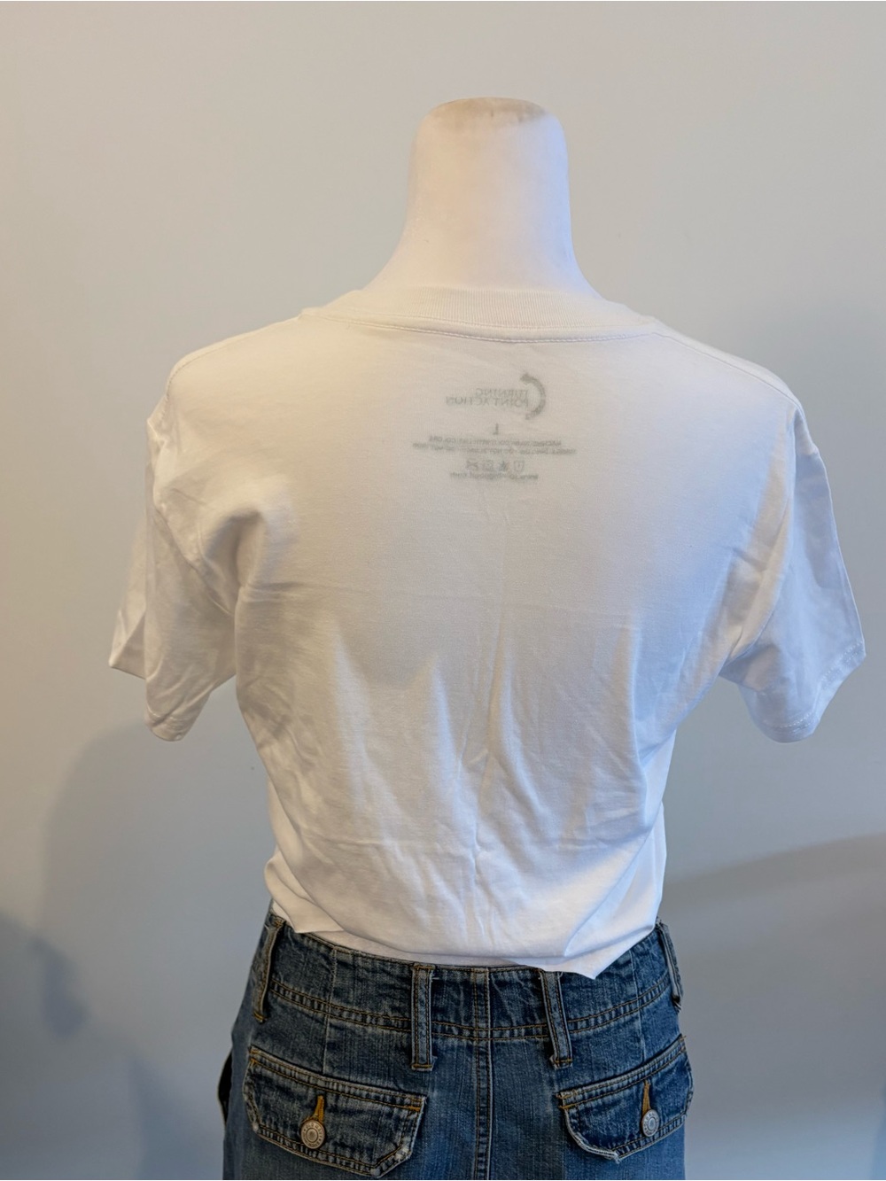 Viral Y2K Republicans Are Hotter Baby Tee White Fitted Crop Top McBling - Picture 3 of 3